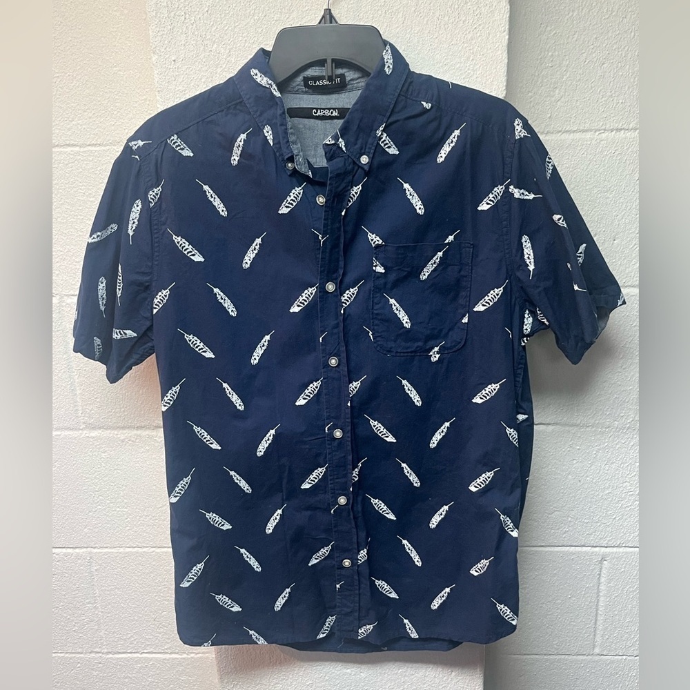 Carbon Men's Med Navy
Feathered Button Down Shirt